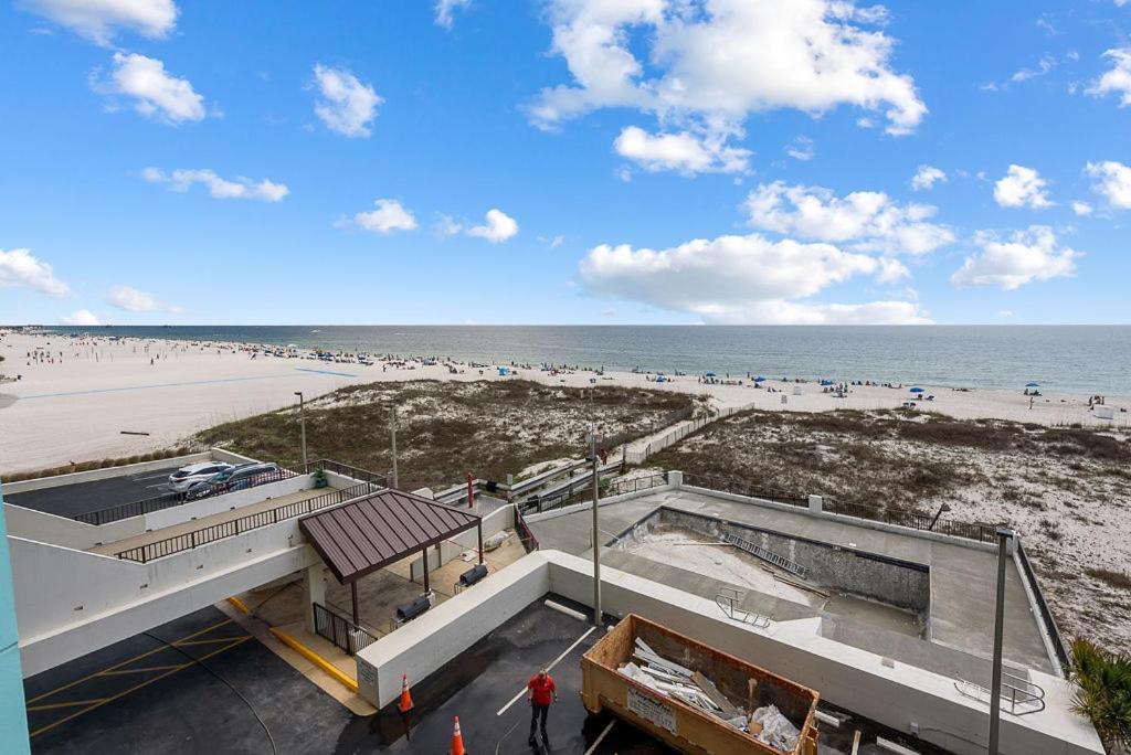 Island Winds East 308 By Albvr - Beautifully Renovated Beachfront Condo & Steps Away From Hangout & More! Gulf Shores Eksteriør billede